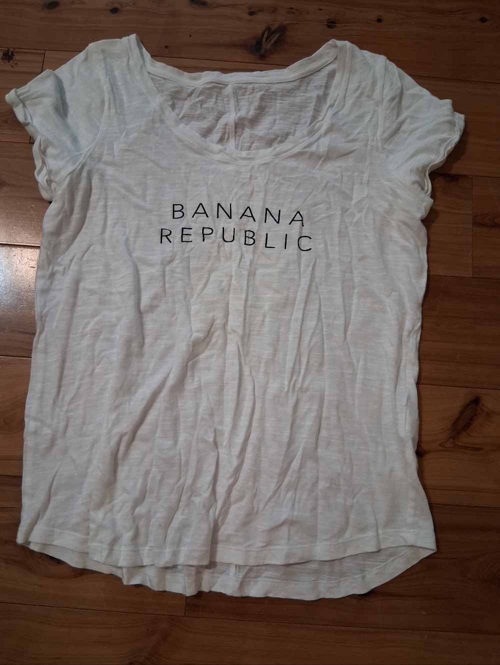 Banana Republic White Logo Short Sleeve Tee